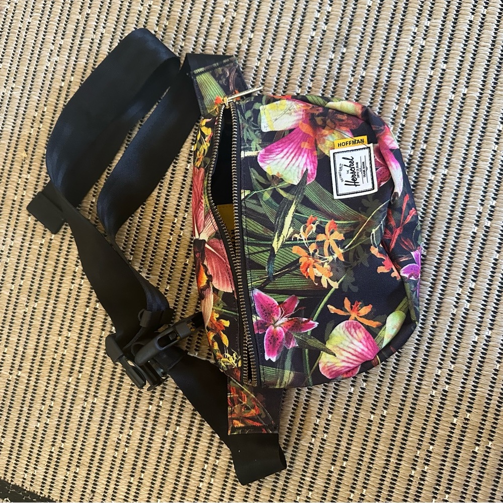 Herschel floral print fanny pack/ cross body bag